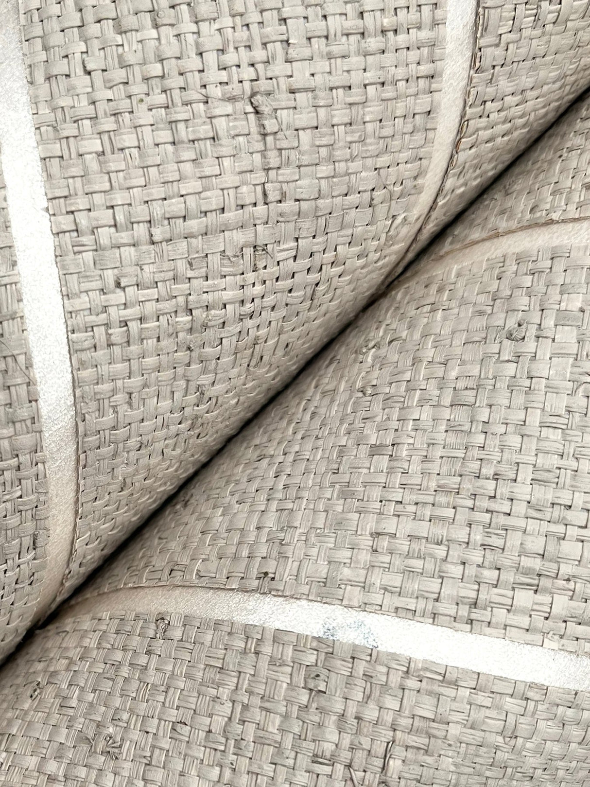 Atelier Herringbone Linen Wallpaper with Raffia Grasscloth Chevron Pattern, Feature Wall Style - York HO2109GV