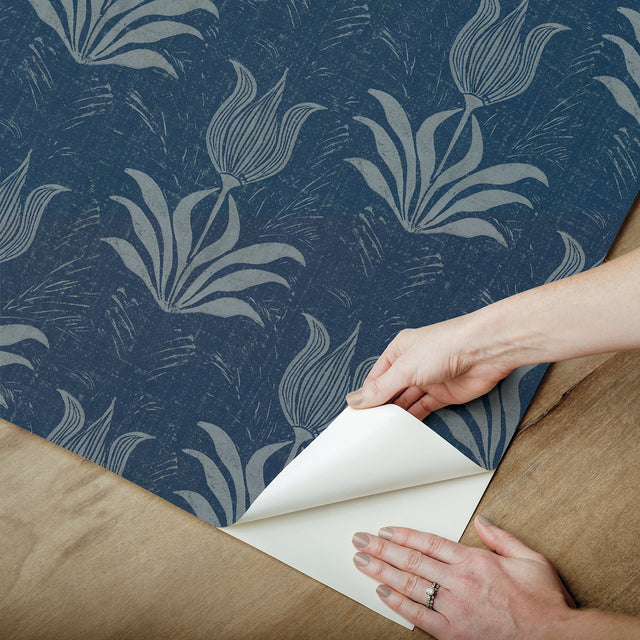 Parrot Tulip Navy Peel & Stick Wallpaper with Botanical Floral Motif - NuWallpaper JHS5034