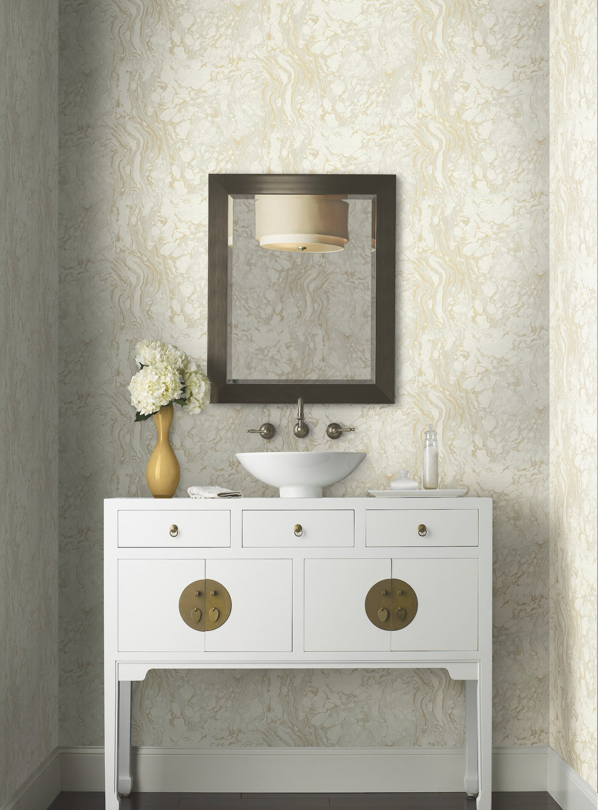 Polished Marble White & Gold Wallpaper with Modern & Transitional Marbled Pattern - York KT2223