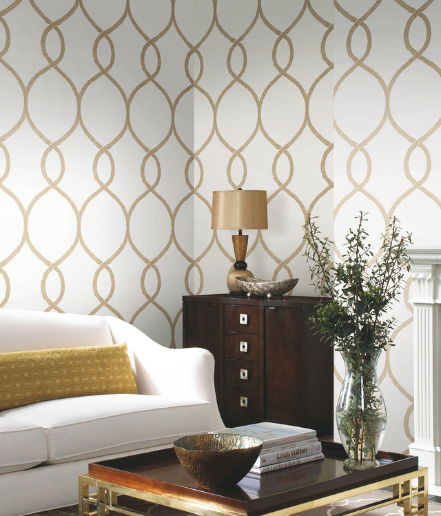 Laurel Leaf Ogee Gold Wallpaper with Trellis & Lattice Pattern - York KT2234
