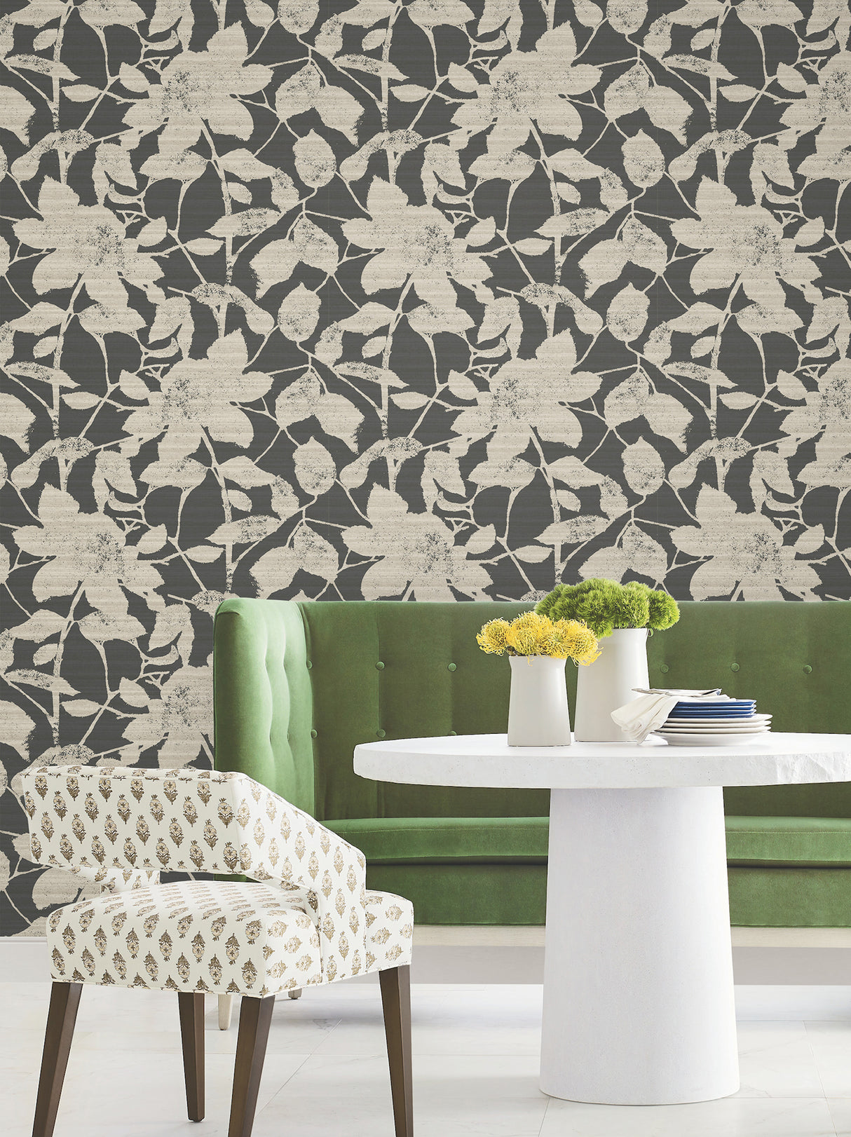 Solange Black by Antonina Vella Layered Luxe Bold Botanical Floral Non Woven Unpasted Wallpaper Roll 27in x 27ft - LL3213
