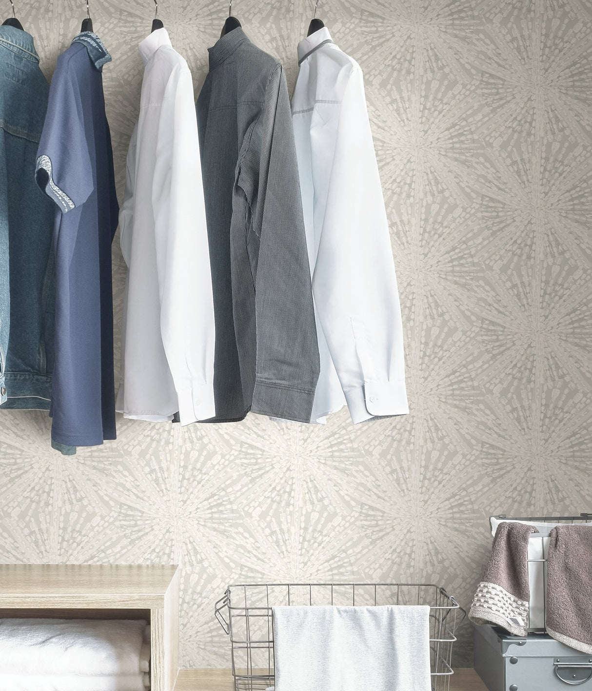Sunburst Silver Peel & Stick Wallpaper with Metallic Geometric Motif - NuWallpaper LLS4117