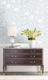Southport Floral Trail Blue Frost and Cove Gray by Luxe Retreat Chinoiserie Floral Wallpaper – Lillian August LN11122