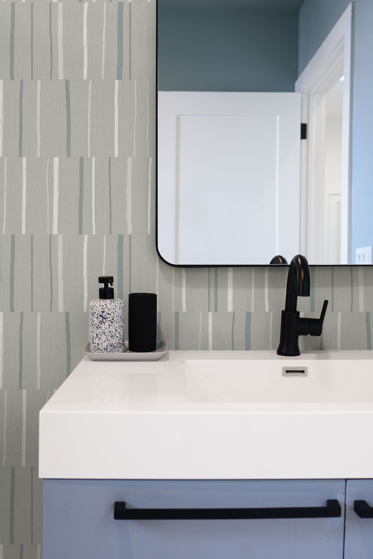 Block Lines Metallic Silver and Cove Gray by Living with Art Geometric Wallpaper – Seabrook Designs LW51208