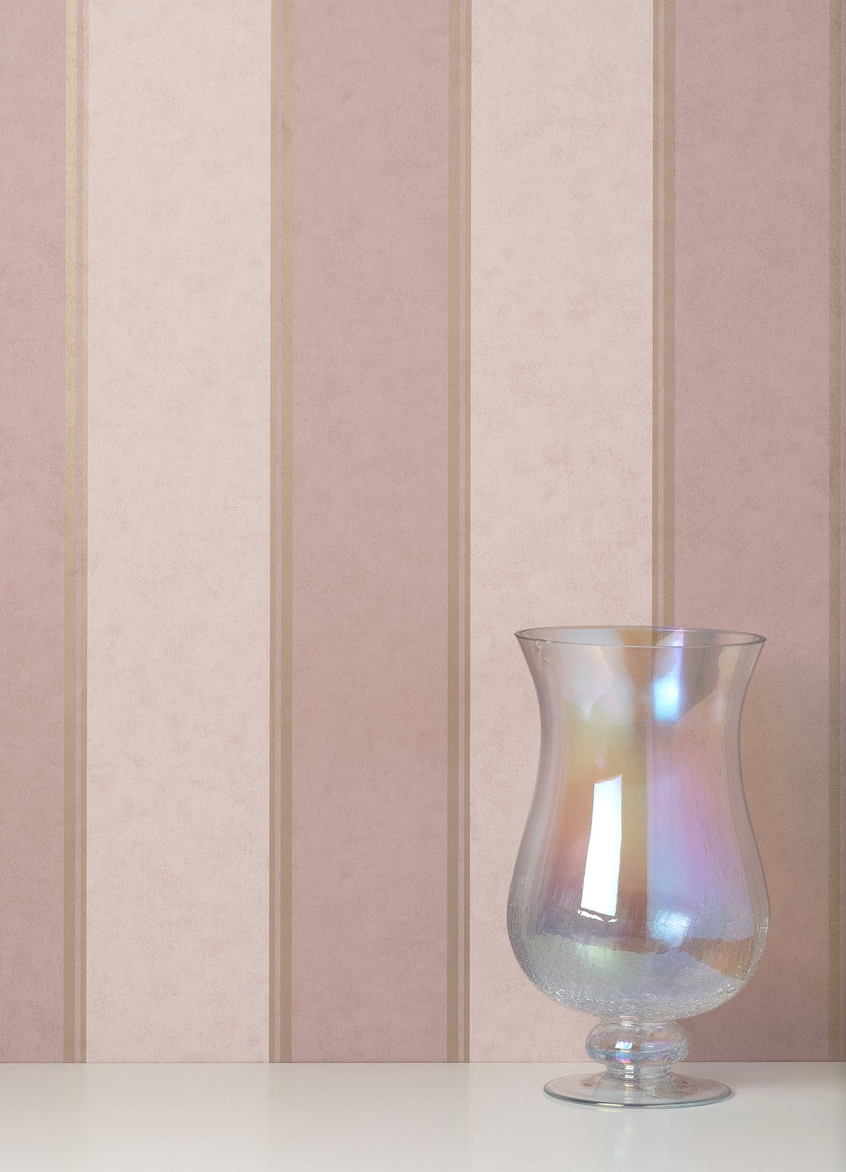 Rydia Pink Stripe Wallpaper with Modern Stripes Pattern - Brewster M1710