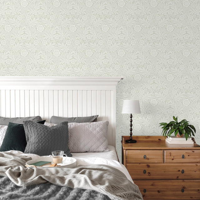Camille Light Grey Damask Wallpaper with Botanical Traditional Motif - M1743