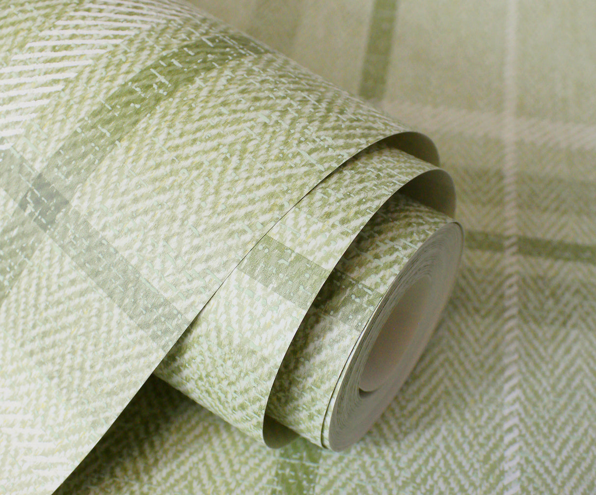 Harris Green by Fine Decor Plaid Chevron Wallpaper – Brewster Home Fashions M1865
