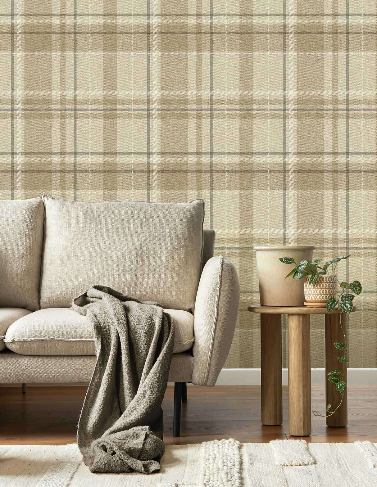 Harris Light Brown by Fine Decor Plaid Chevron Wallpaper – Brewster Home Fashions M1868