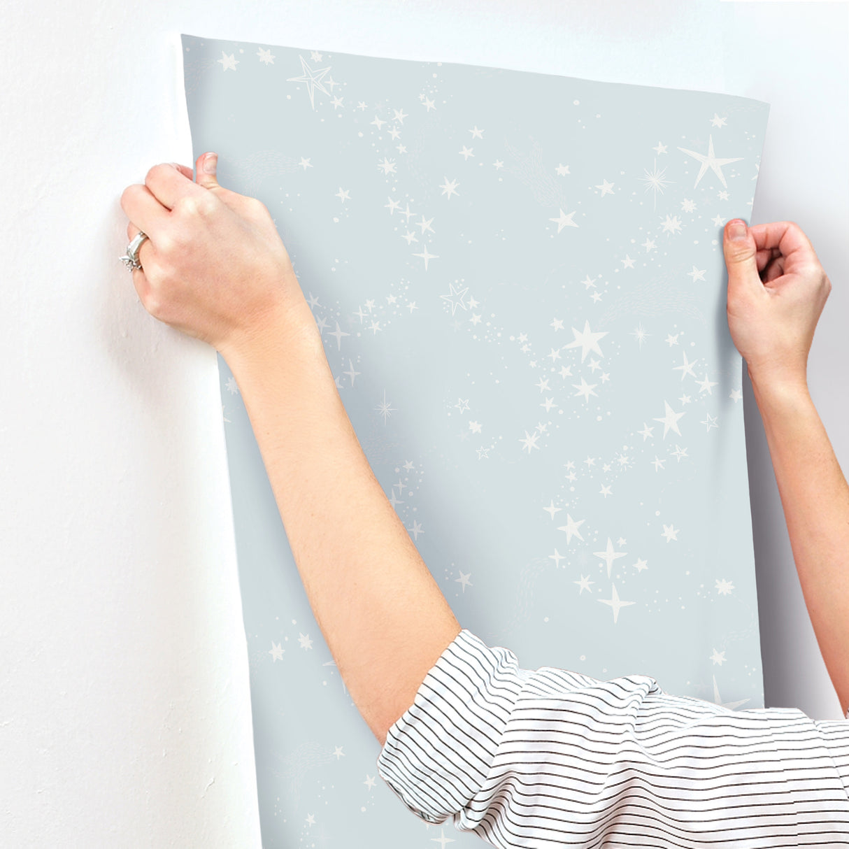 Stjarnhimmel Light Blue by York Wallcoverings Starry Night Wallpaper – York Wallcoverings MB29023