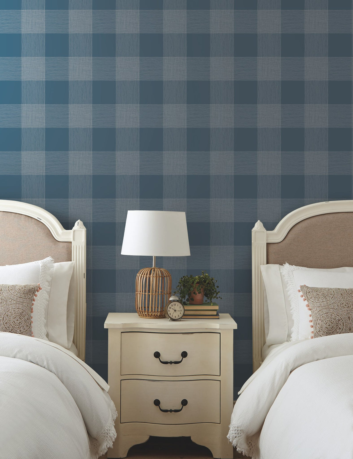 Common Thread Navy & White Plaid Prepasted Wallpaper with Buffalo Check Motif - York ME1522