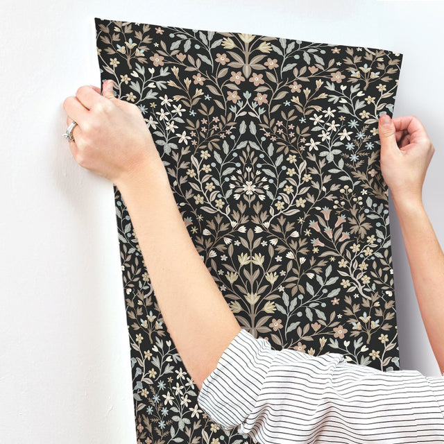 Garden Terrace Black & Neutral Wallpaper with Modern Botanical Pattern - York MF4725