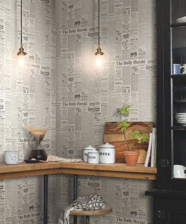 The Daily Black & White Wallpaper with Vintage Newsprint Pattern - York MH1508