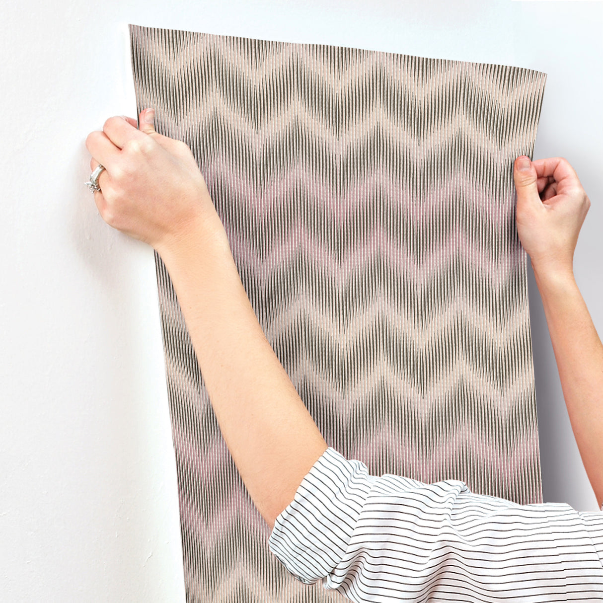 Ande Pink by Missoni Chevron Wallpaper – York Designer Series MI10514