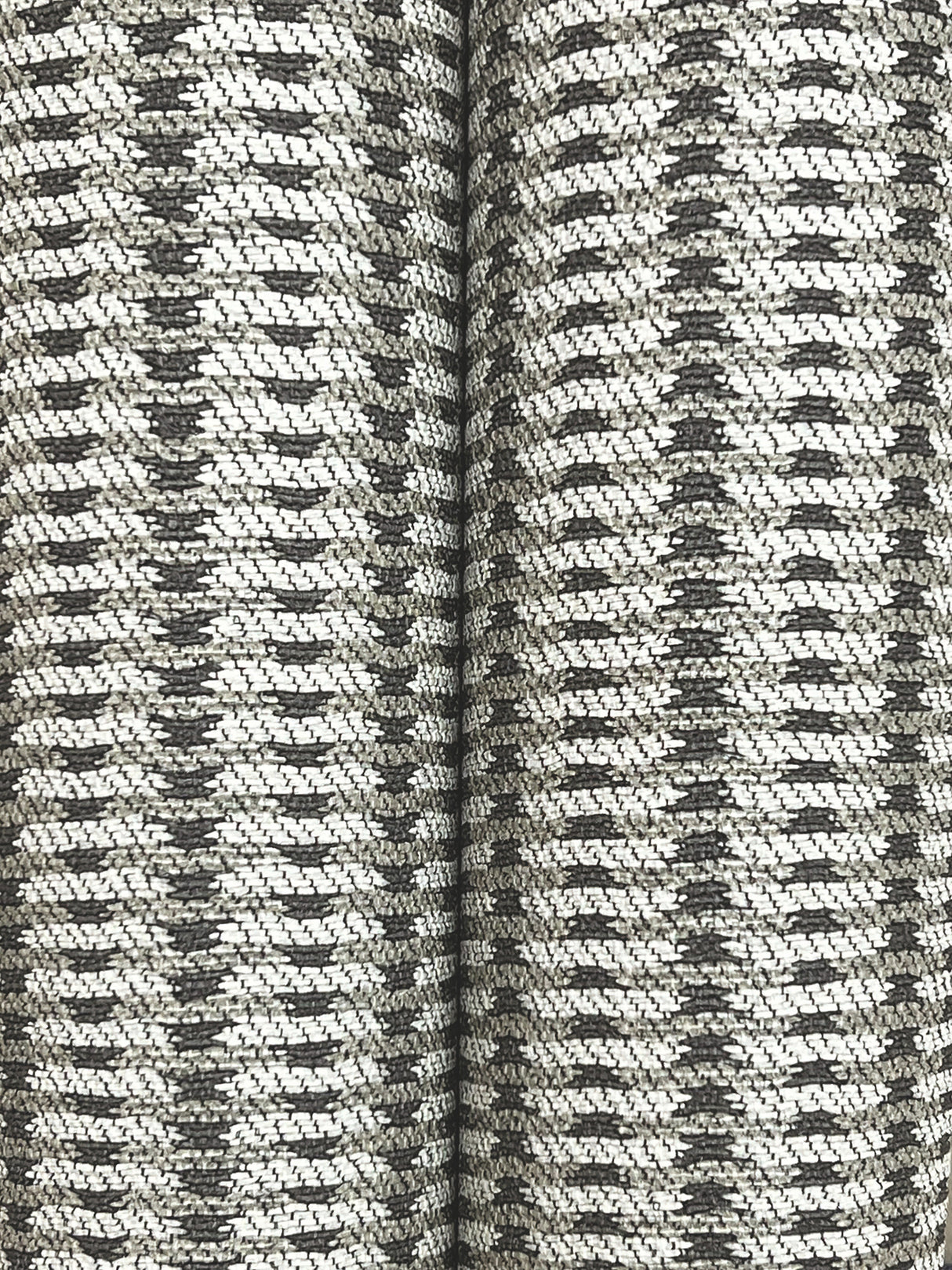 Mozart Charcoal by Missoni Striped Vinyl Wallpaper – York Designer Series MI10542