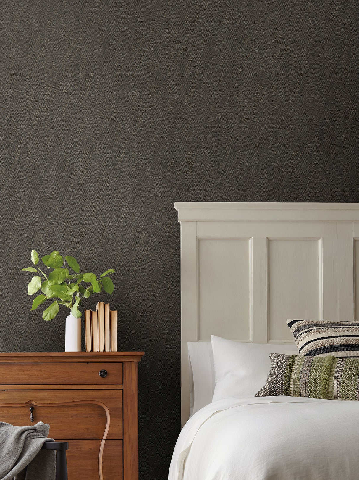 Challenger Shadow by Magnolia Home Non Woven Backed Vinyl Wallpaper – York Wallcoverings MJ4802N