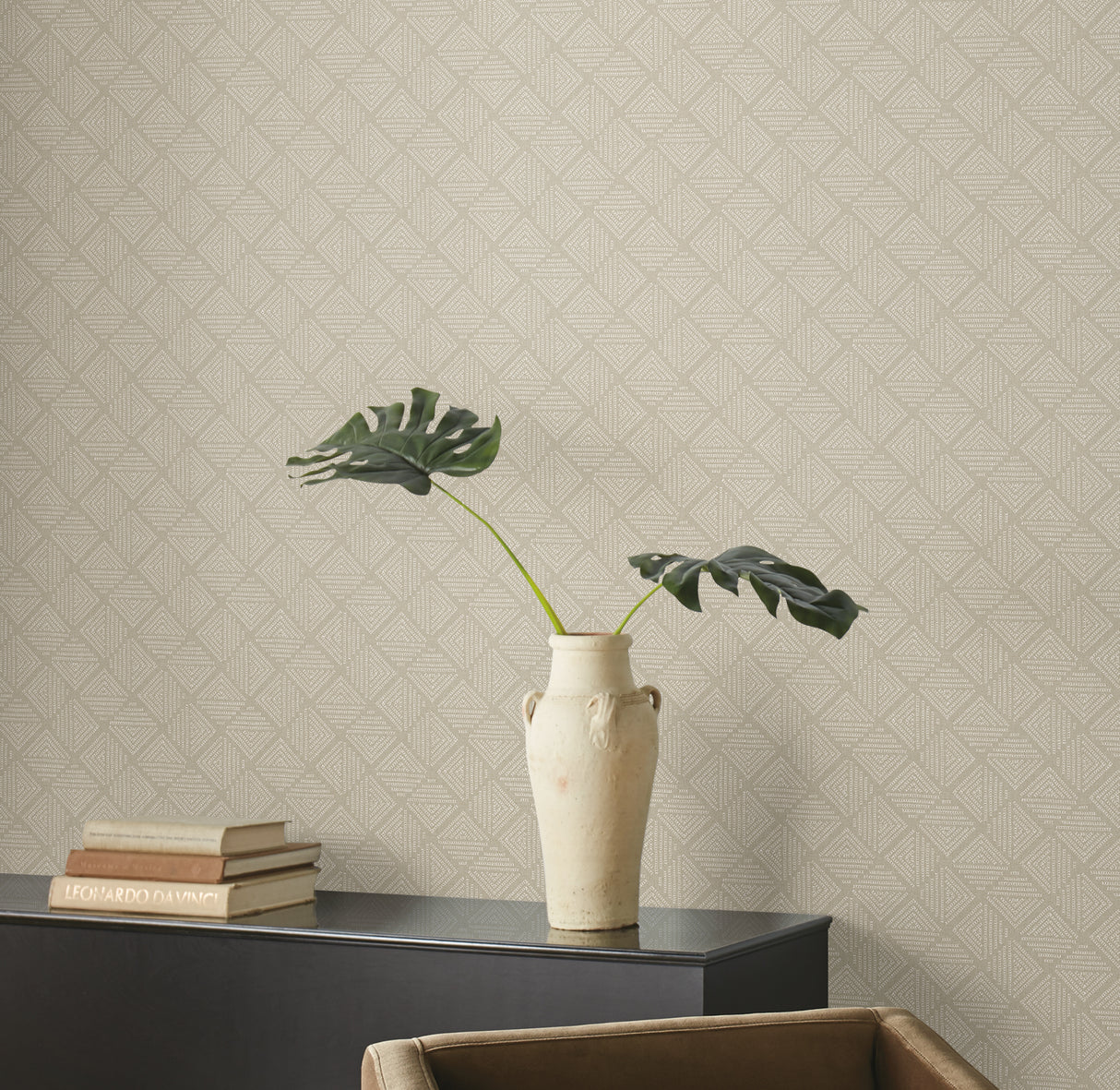 Center Square Yarn by Magnolia Home Geometric Vinyl Wallpaper – York Wallcoverings MJ4860