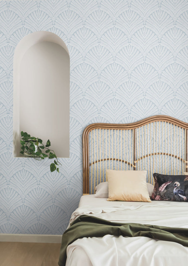 Mediterranean Beachcomber Blue & White Wallpaper with Shell-Inspired Demilune Motif - York MN1870