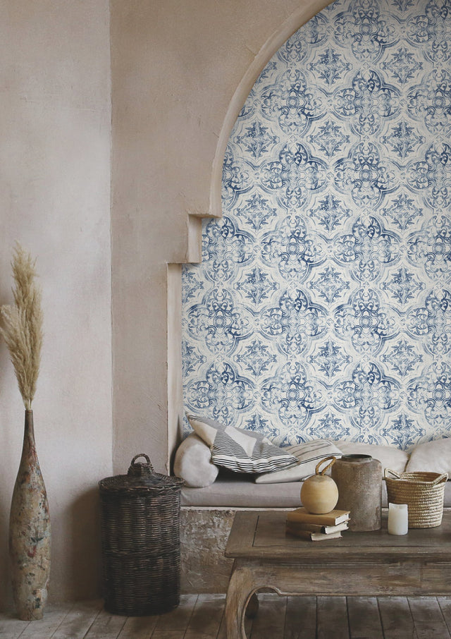 Quartet White & Blue Wallpaper with Bohemian Quatrefoil Medallion Pattern - York MN1891