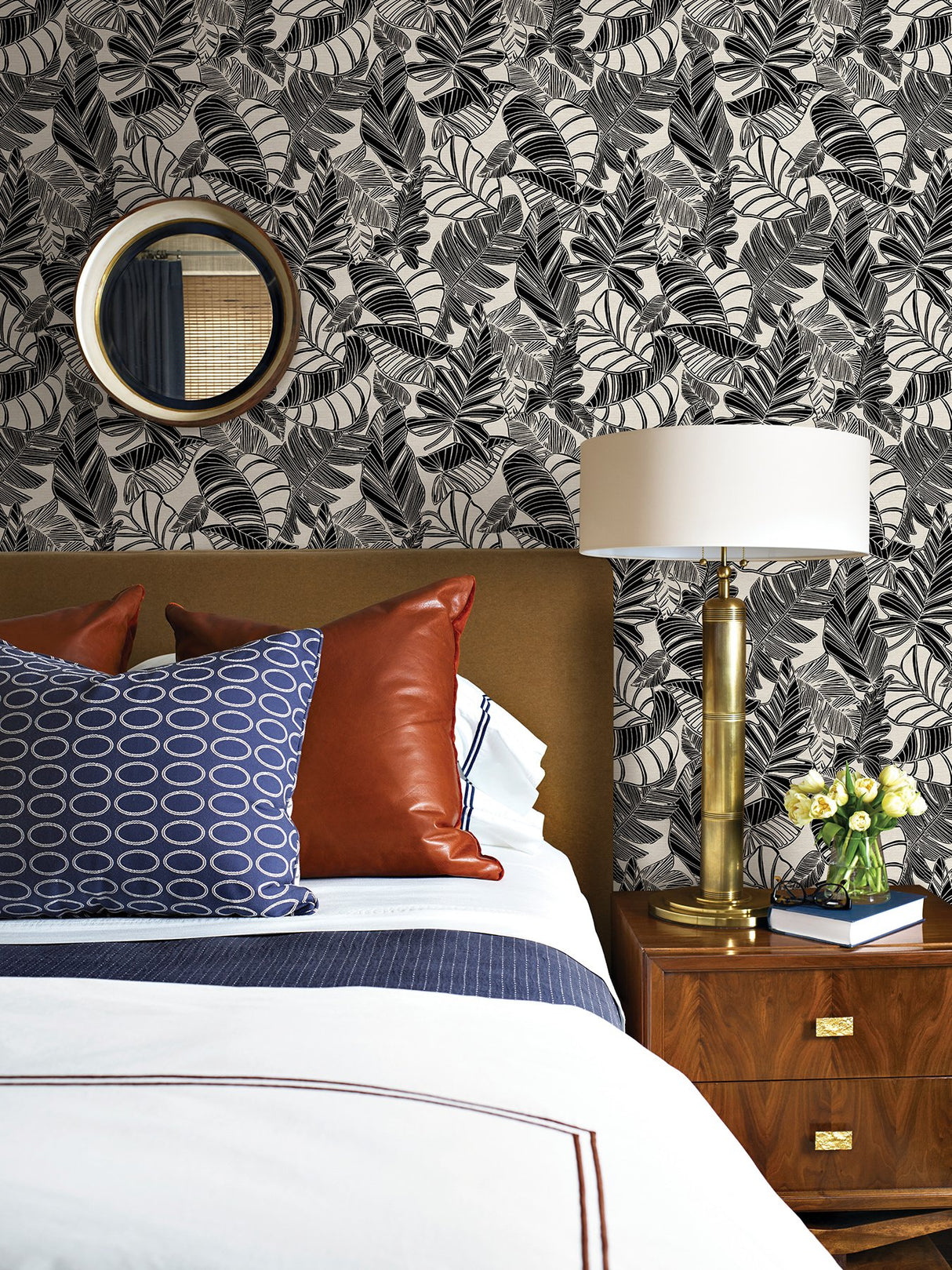 Pindo Wood Cut Palm Black Peel & Stick Wallpaper with Botanical Leaf Pattern, Bohemian Style - MS6136