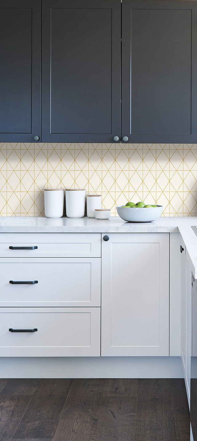 Lennon Gold Geo Peel & Stick Wallpaper with Metallic Geometric Diamond Grid - My Style MS6138