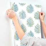 Miramar Lush by York Wallcoverings Botanical Wallpaper – York Wallcoverings MT5602