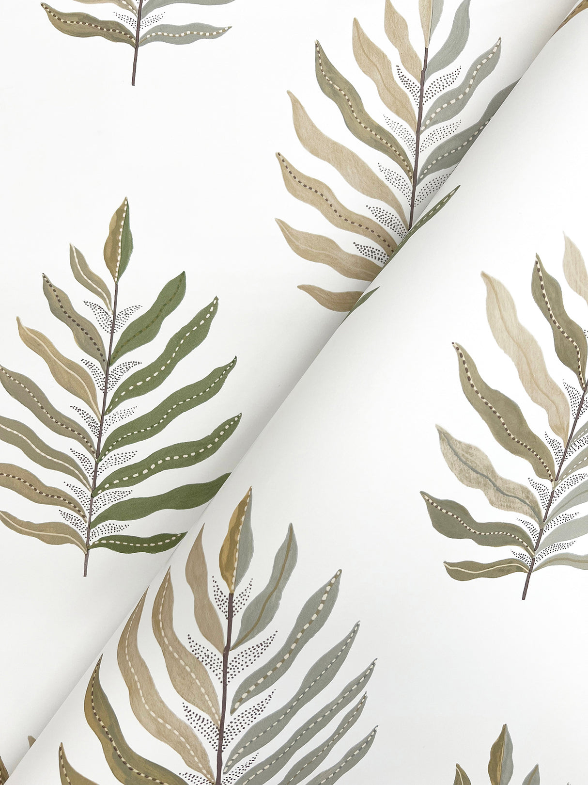 Miramar Desert Palm by York Wallcoverings Wallpaper – York Wallcoverings MT5603