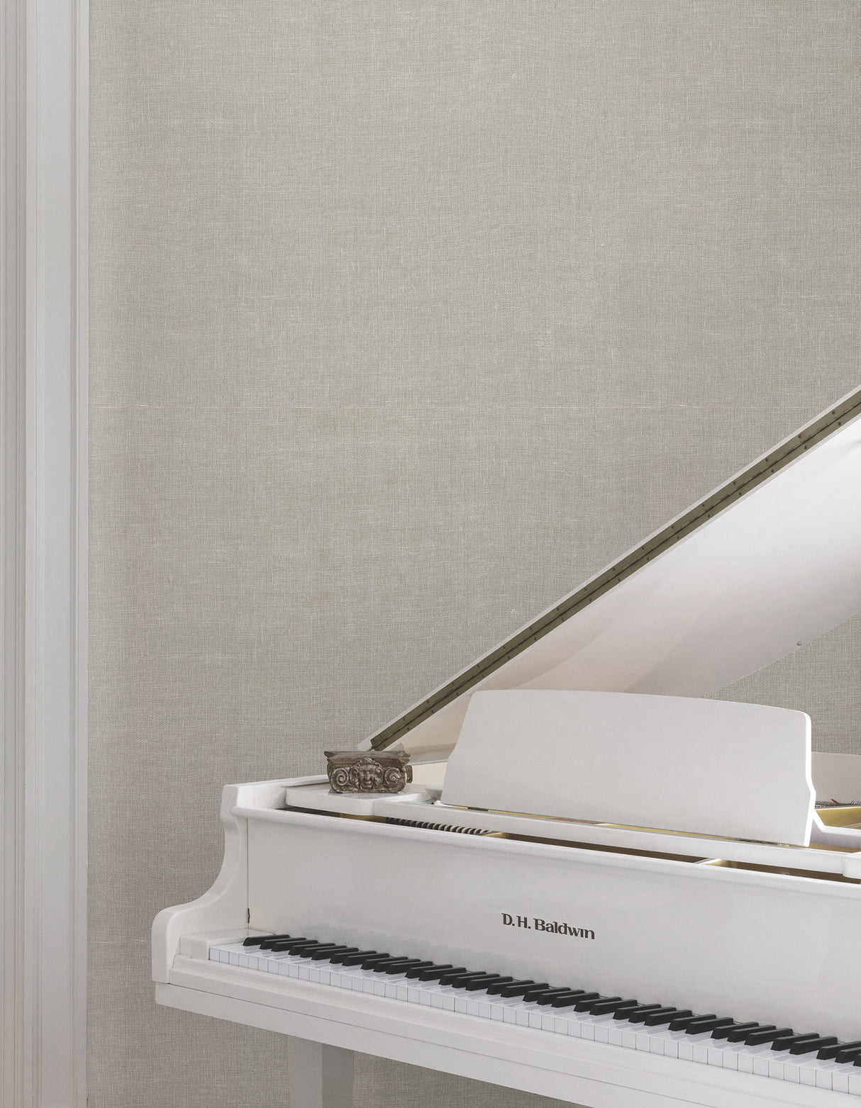 Huri Grey by Ronald Redding Linen Wallpaper- York Designer Series MX9602