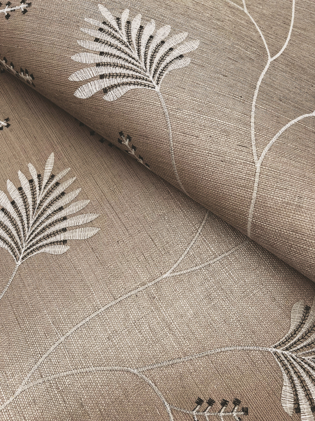 Laelynn Taupe by Ronald Redding Embroidered Sisal Grasscloth Wallpaper – York Designer Series MX9607