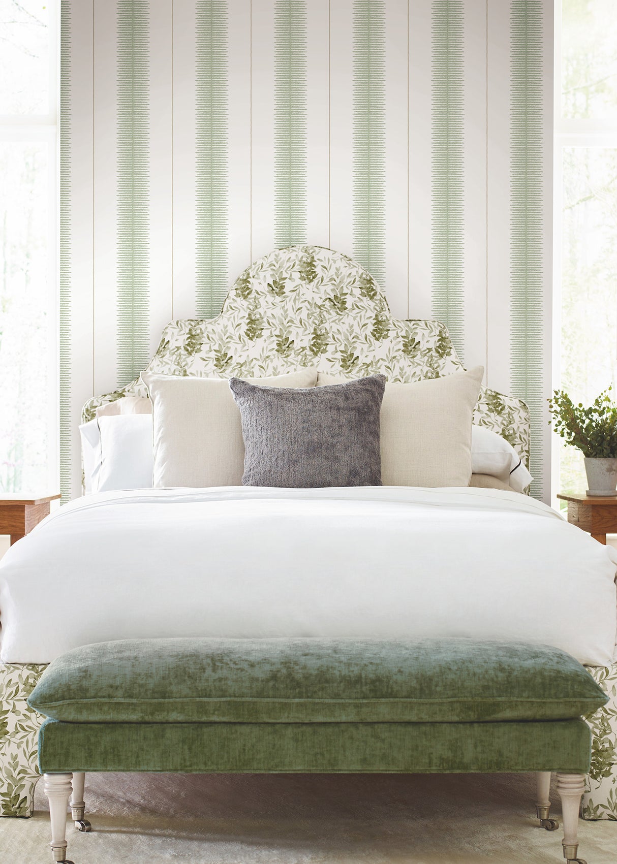 Tandem Stripe Green by Ronald Redding Stripe Wallpaper – York Designer Series MX9614