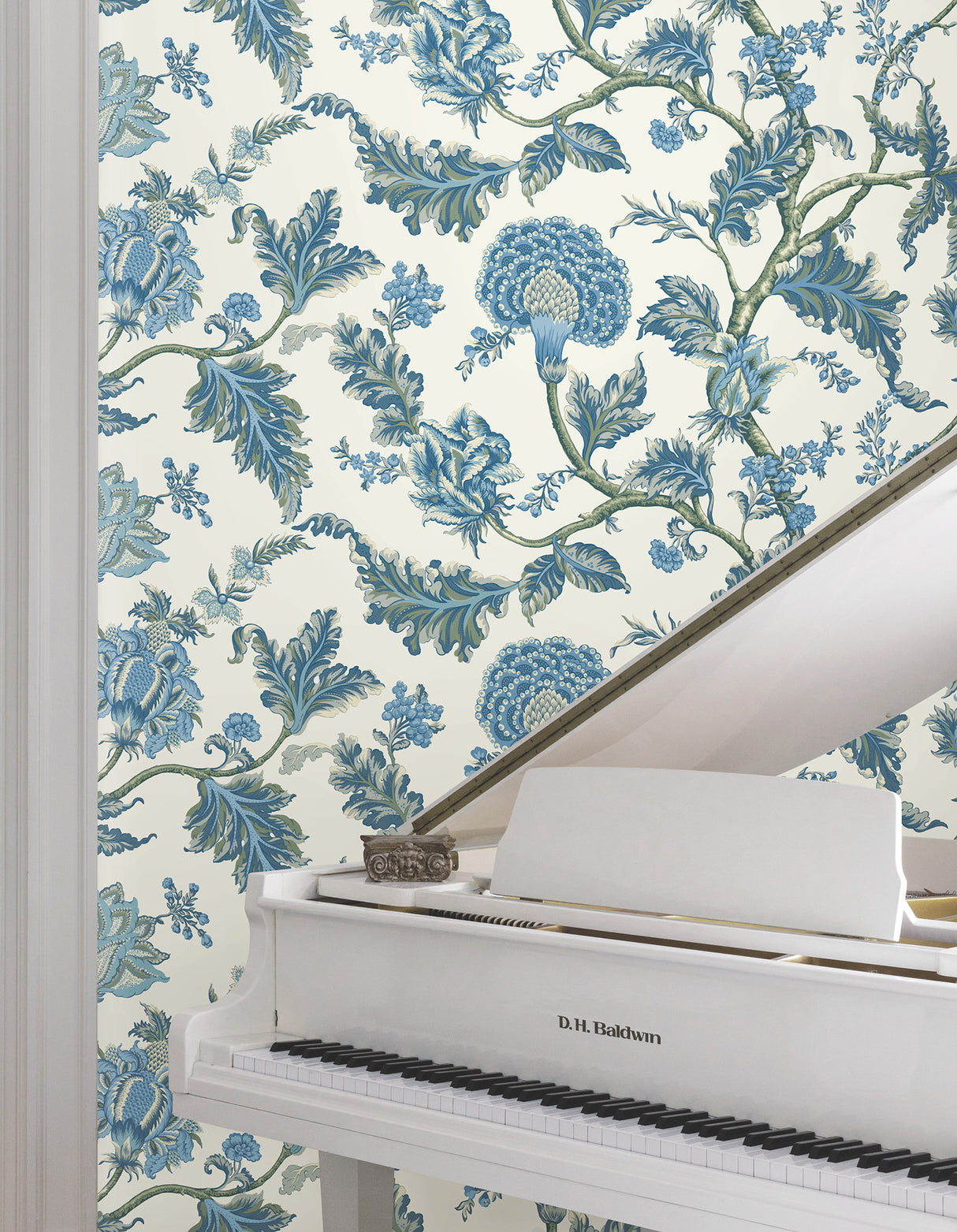Monroe Blue by Ronald Redding Floral Wallpaper – York Designer Series MX9624W