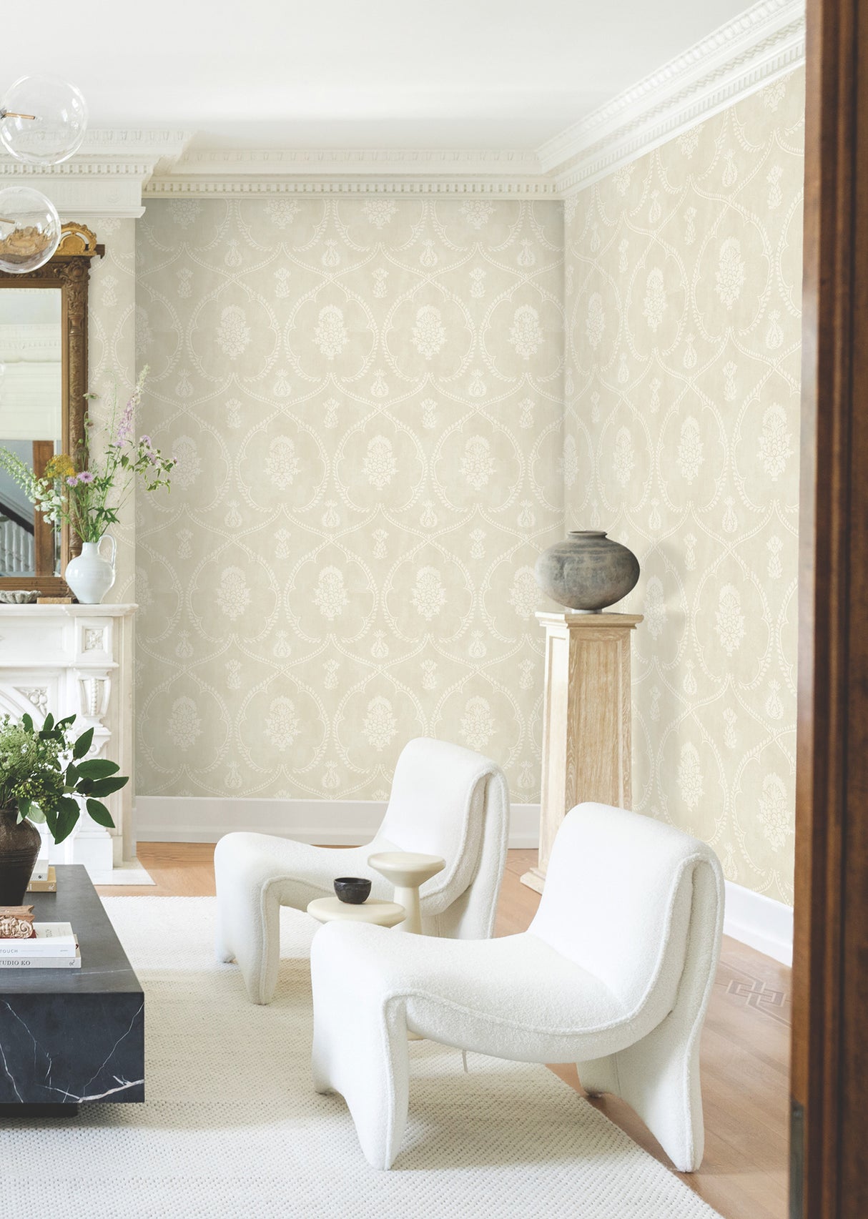 Royal Damask Beige by Ronald Redding Designs Elegant Botanical Medallion Traditional Non Woven Unpasted Wallpaper Roll - MX9641