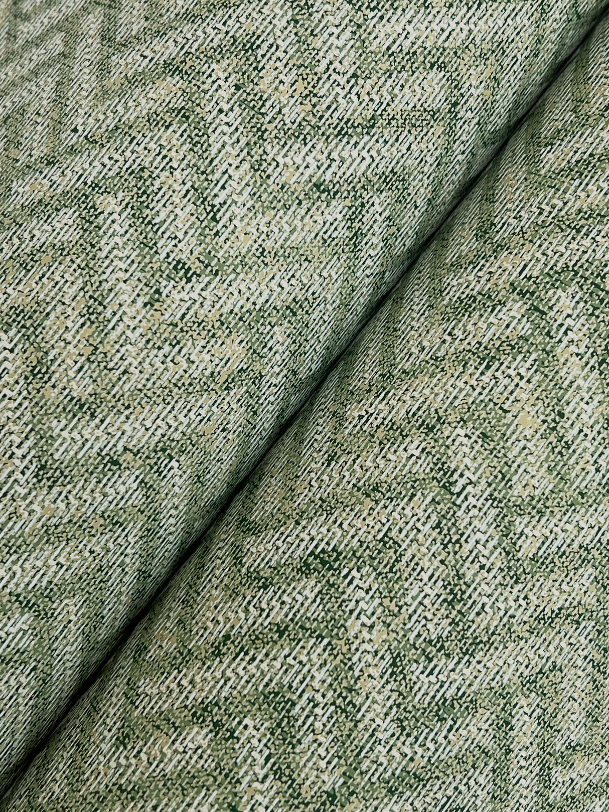 Regent Emerald by Ronald Redding Chevron Wallpaper – York Designer Series MX9673