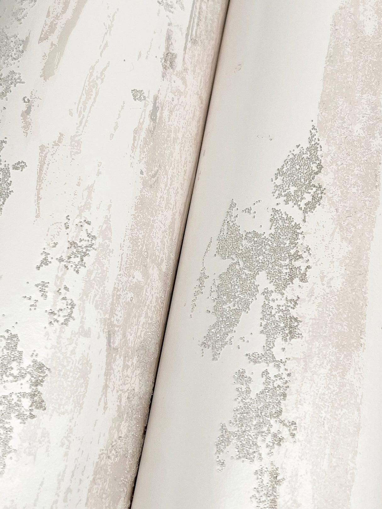Artistic Coral Tides Coral Beaded Glam Wallpaper - York NT6176