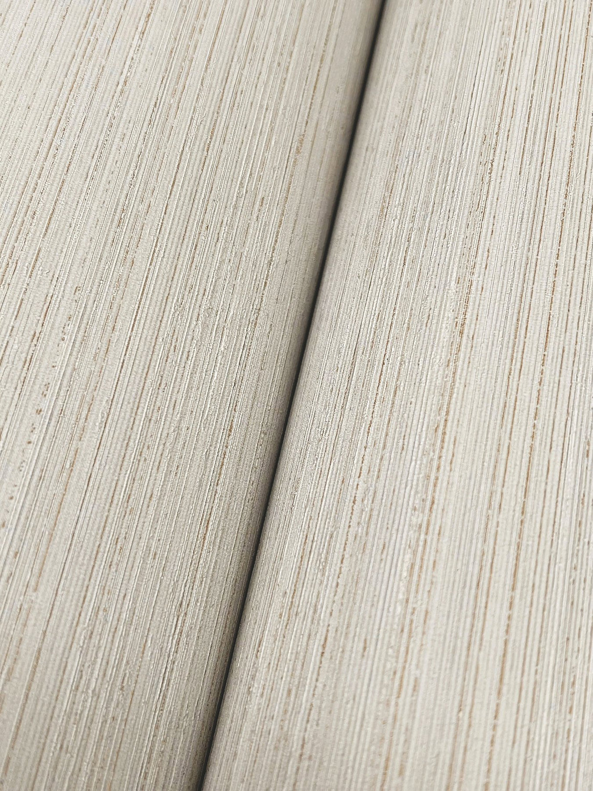 Quiet Vista Oxygen Faux Grasscloth Traditional Wallpaper - York NT6204N