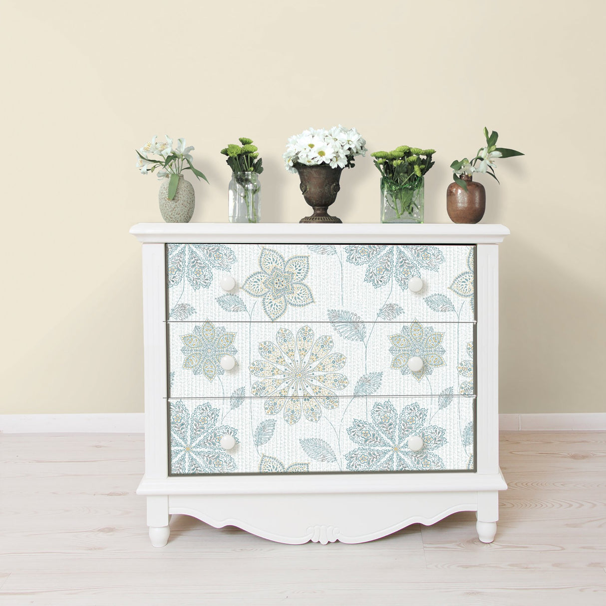 Gypsy Floral Blue & Green Peel & Stick Wallpaper with Modern Floral Pattern - NuWallpaper NU1697