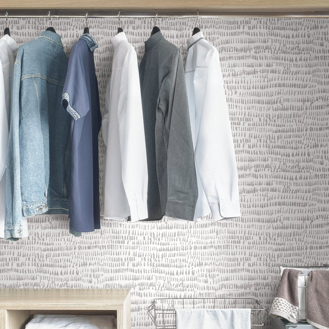 Kylver Grey Peel & Stick Wallpaper with Eclectic Abstract Brushstroke Pattern - NuWallpaper NU3387