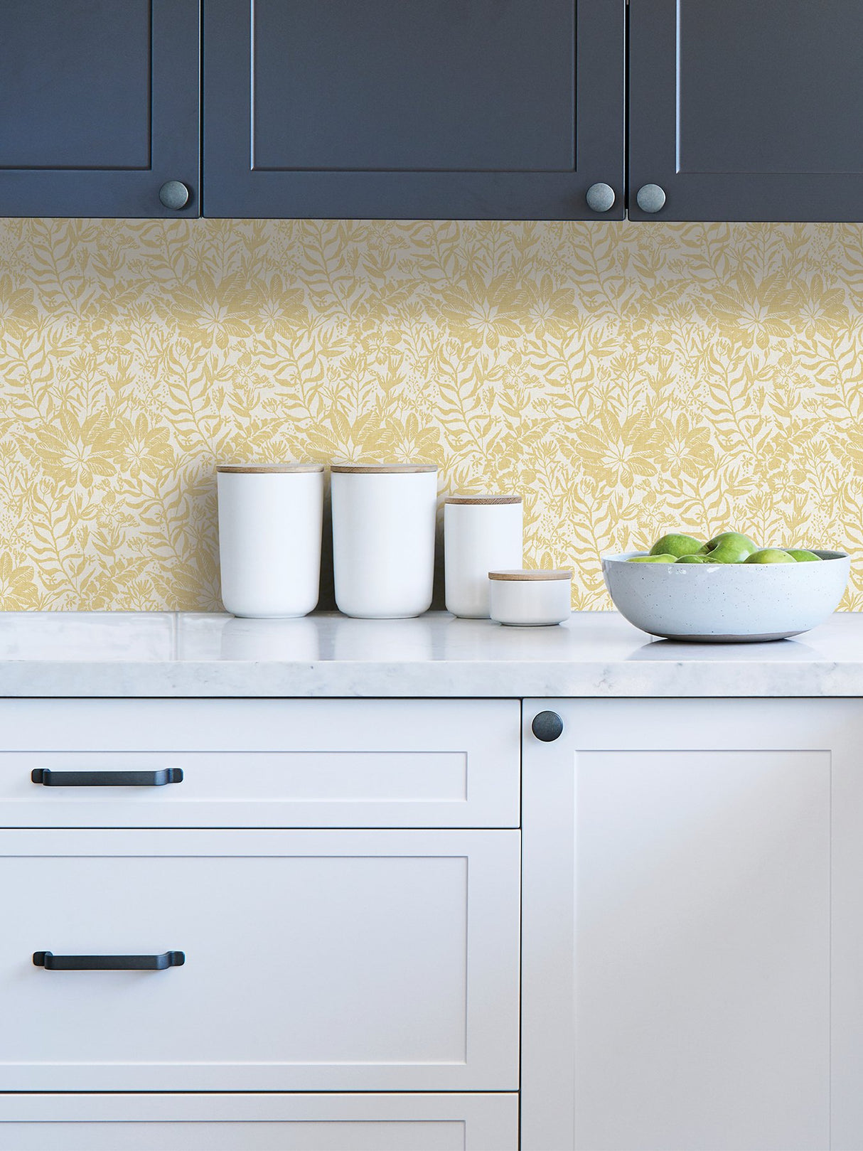 Foliole Yellow Peel & Stick Wallpaper with Botanical Leaf Motif - NuWallpaper NUS3999
