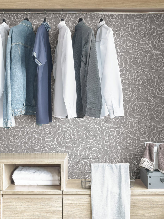 Saraya Charcoal Peel & Stick Wallpaper with Modern Floral Pattern - NuWallpaper NUS4047
