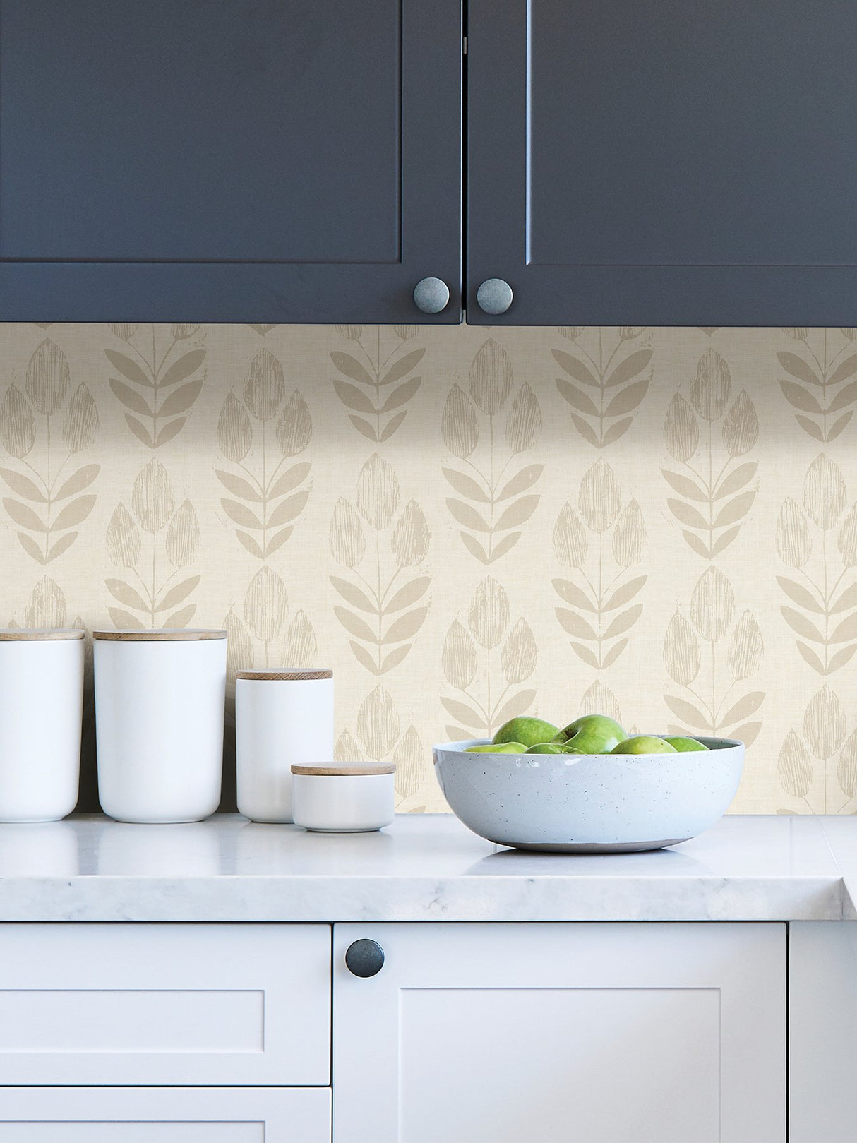 Folk Tulip Grey Peel & Stick Wallpaper with Scandinavian Floral Motif - NuWallpaper NUS4302