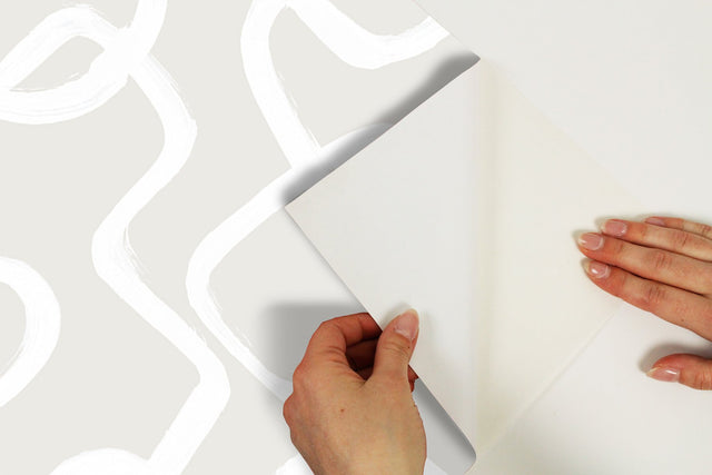 Niko Cream Peel & Stick Wallpaper with Modern Abstract Geometric Pattern - NuWallpaper NUS4941