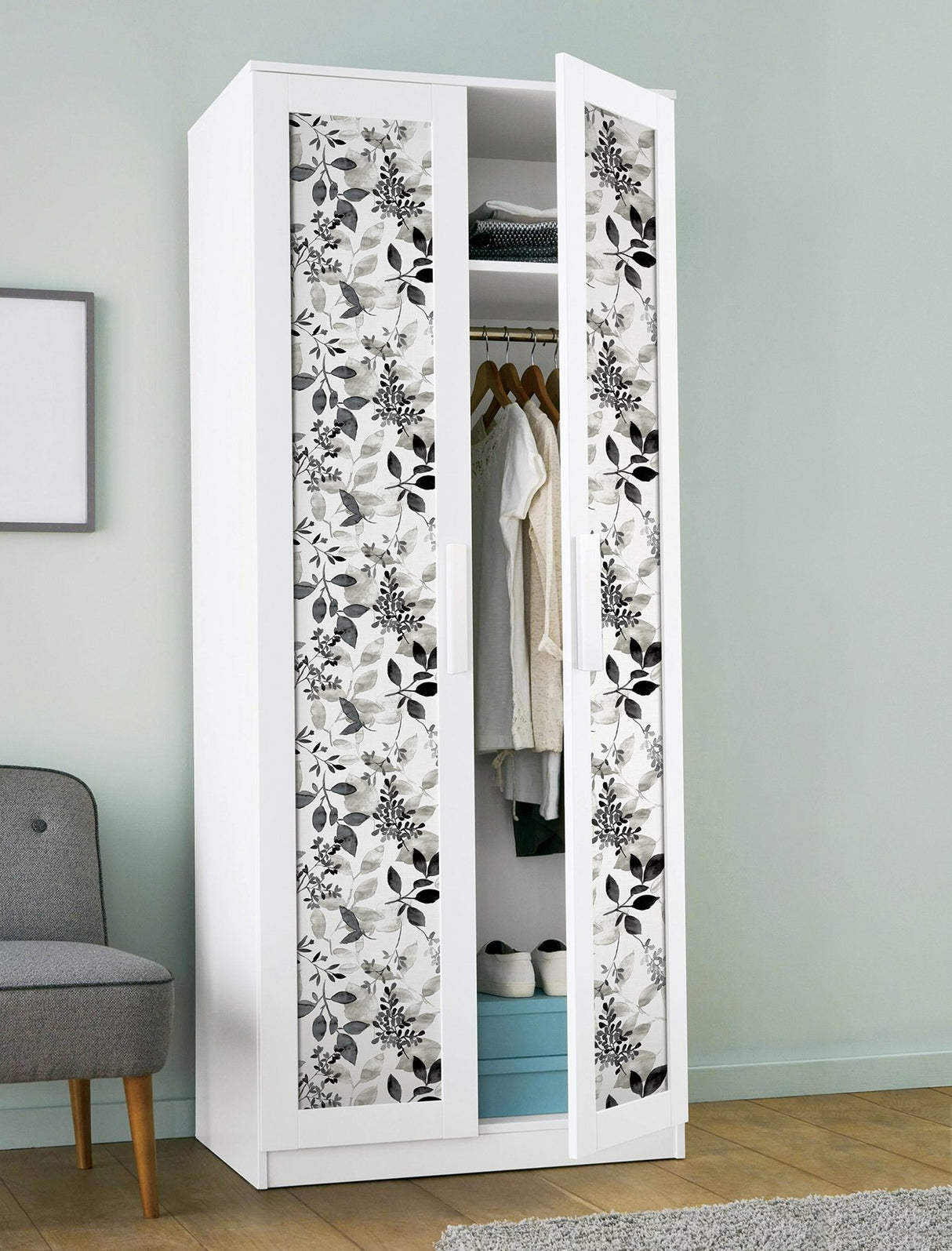 Breezy Black Peel & Stick Wallpaper with Farmhouse Botanical Leaf Motif - NuWallpaper NUS4983