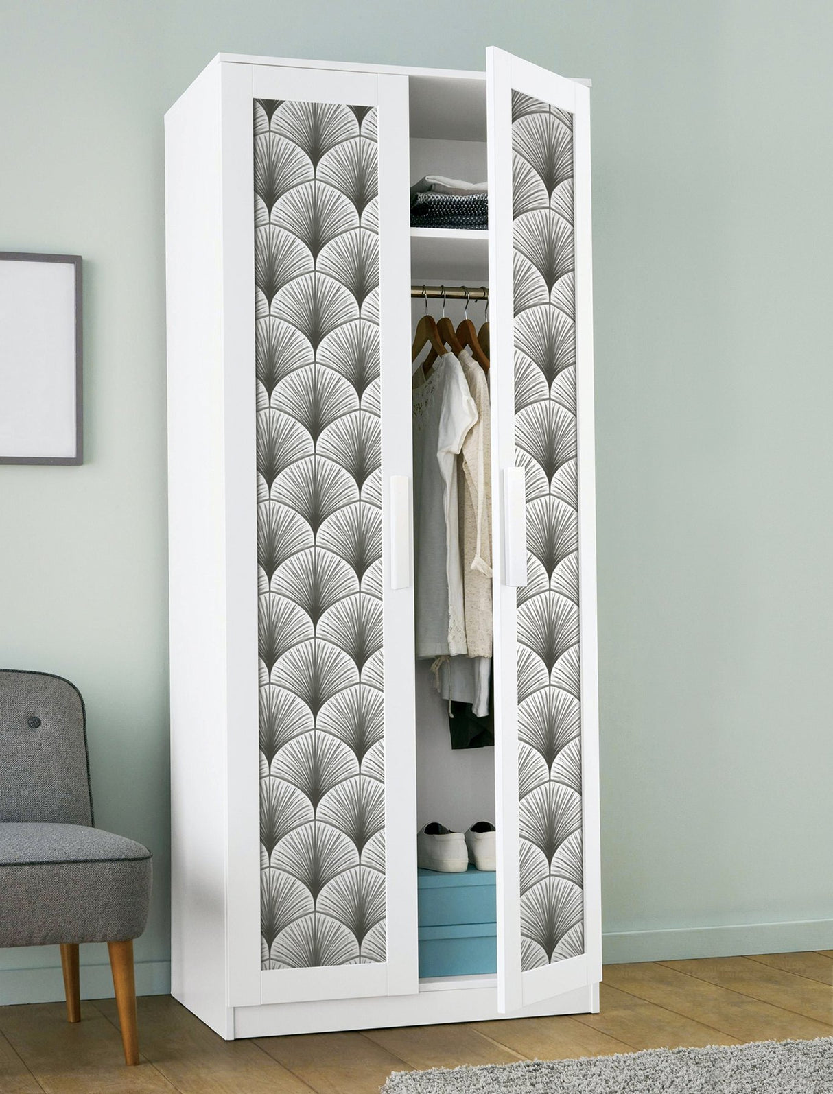 Amari Grey Peel & Stick Wallpaper with Art Deco Fan Ogee - NuWallpaper NUS4985