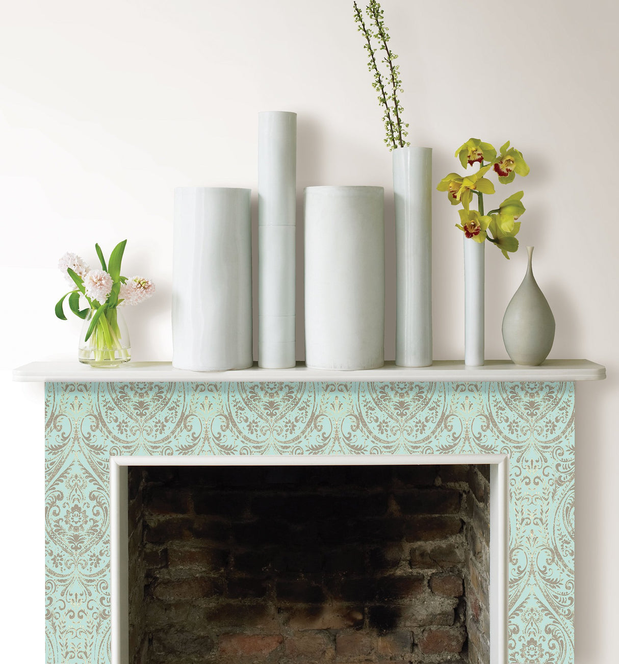 Nomad Damask Turquoise Peel & Stick Wallpaper, Bohemian Damask Pattern - NuWallpaper NUW2079