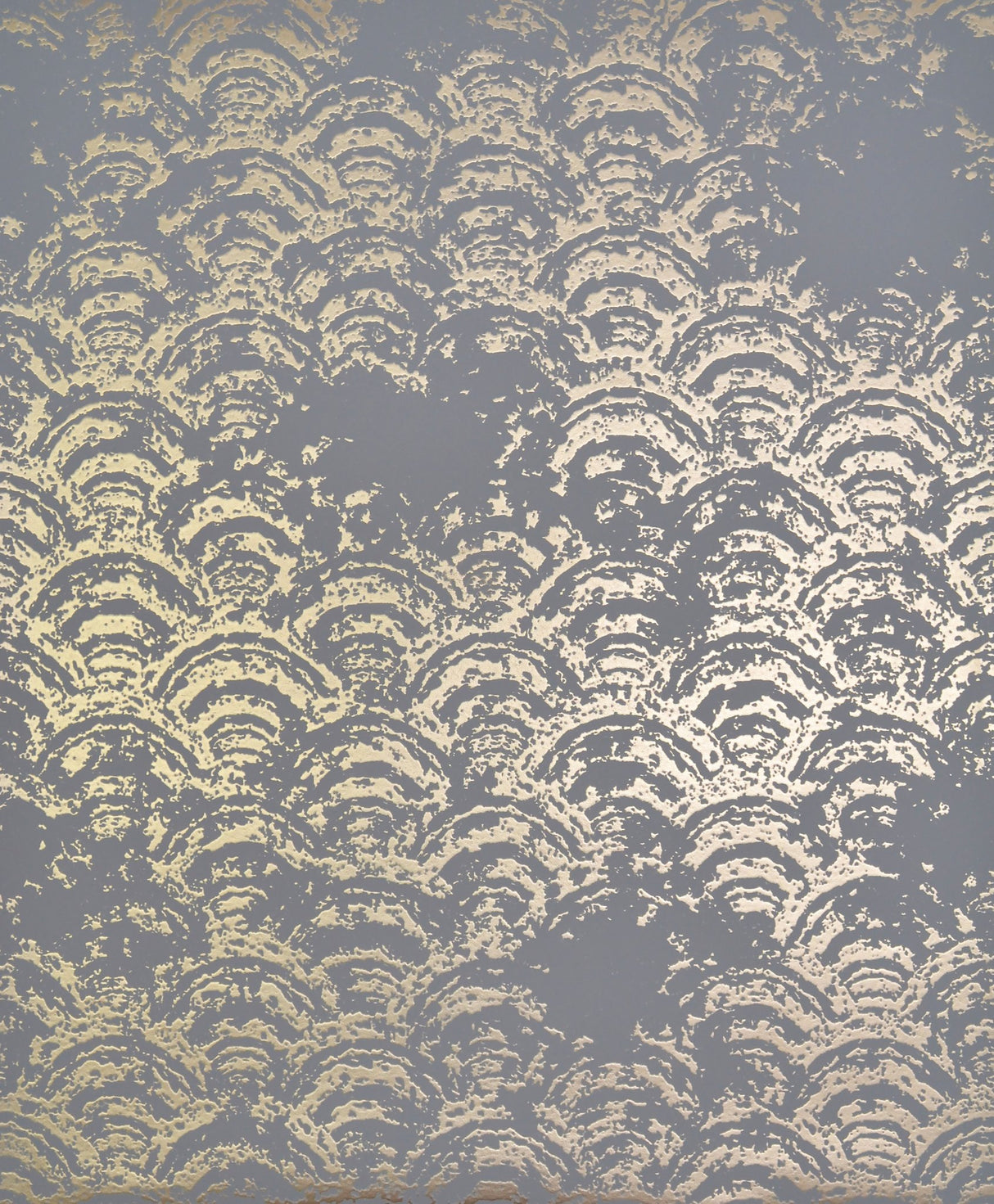 Eclipse Grey & Gold Wallpaper with Metallic Arc Motif - York NW3597