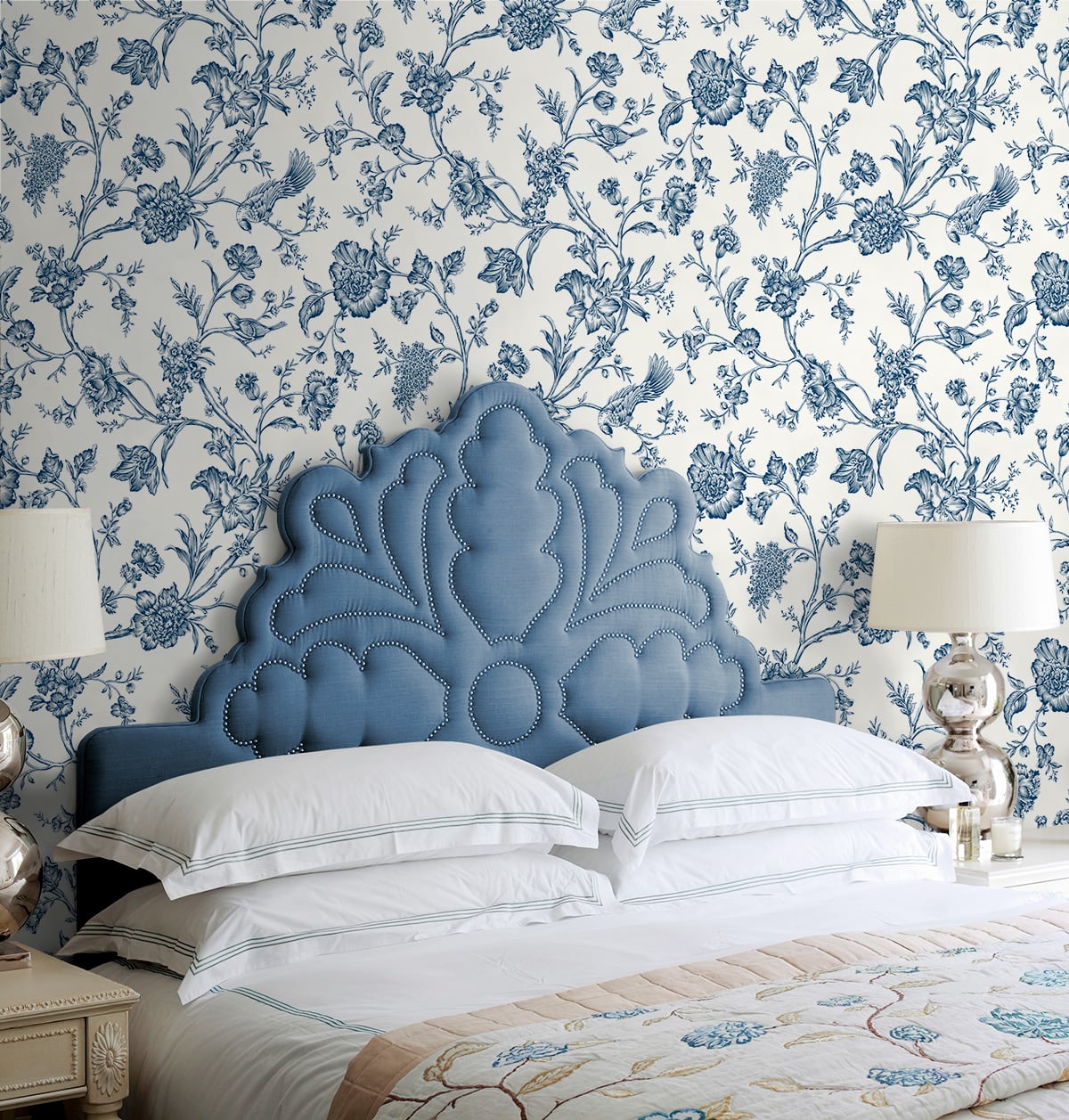 Jasmine Chinoiserie Navy Blue by NextWall Peel & Stick Chinoiserie Floral Peel & Stick Wallpaper – NextWall NW43402