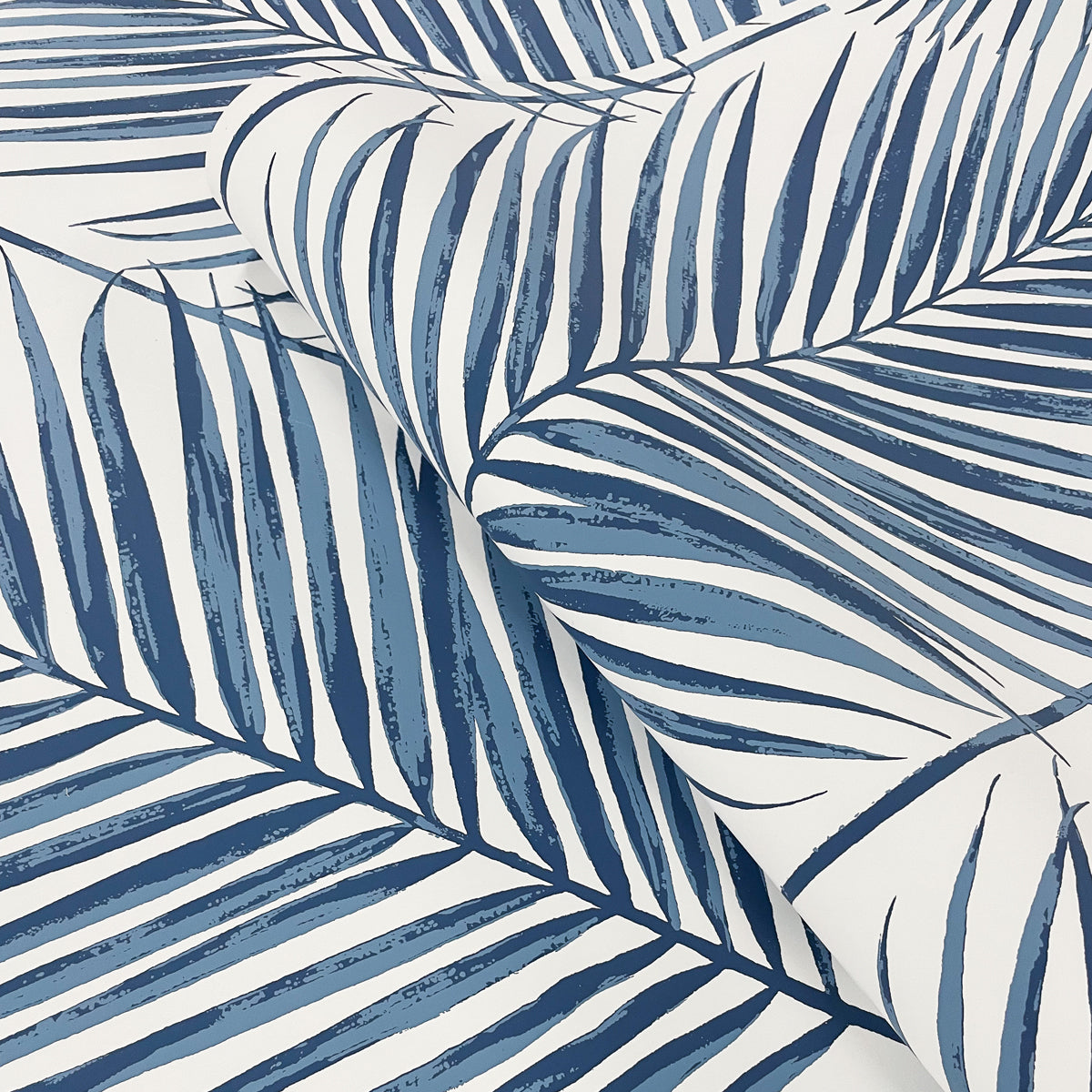 Paradise Palms Coastal Blue by NextWall Peel & Stick Botanical Wallpaper – NextWall NW47402