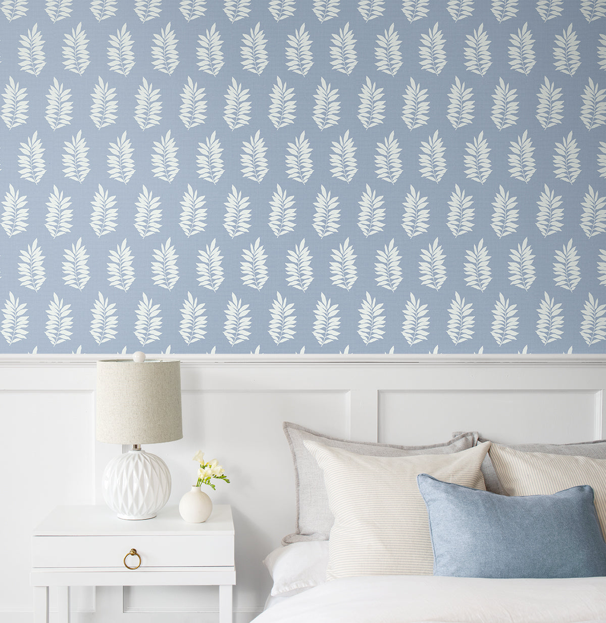 Pinnate Leaf Silhouette Blue Mist by NextWall Peel & Stick Botanical Leaf Wallpaper – NextWall NW57202