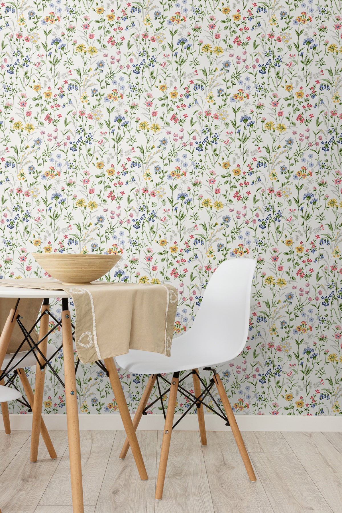 Wildflowers Multi by Prepasted Online Prepasted Floral Wallpaper – Seabrook Designs PR11901