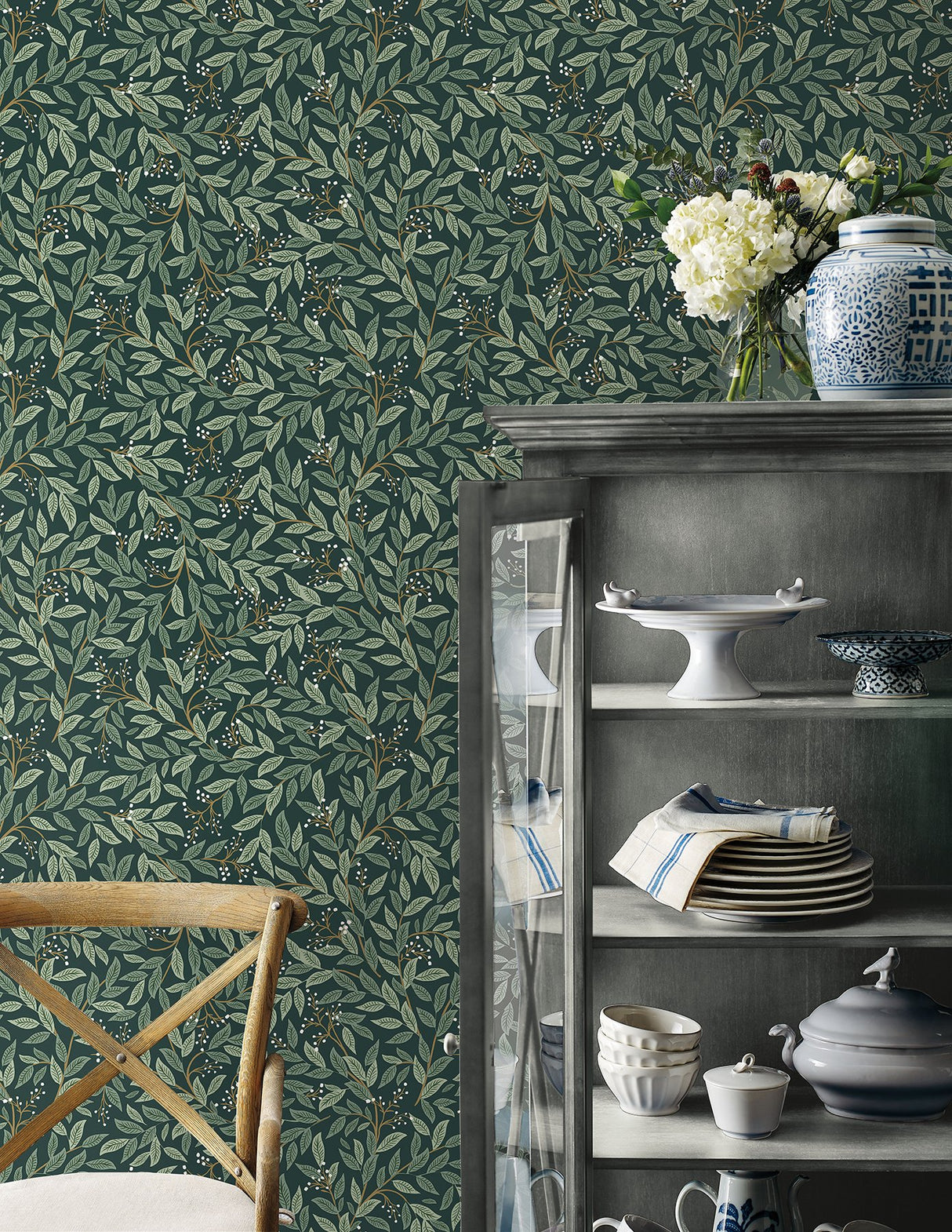 Willowberry Emerald Peel & Stick Wallpaper with Botanical Ivy Vines Pattern - York PSW1471RL