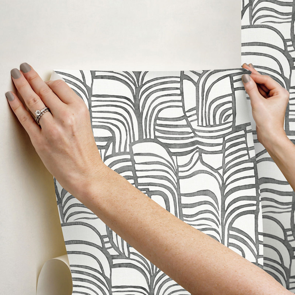 Featherwork Black & White by Nikki Chu Premium Peel + Stick Wallpaper – York Wallcoverings PSW1656RL